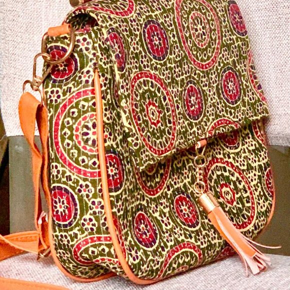 Handcrafted Cotton Ethnic Green Red Mandala Print Crossbody Tassel Handbag Bag - Picture 2 of 6